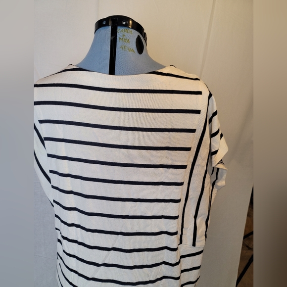 Uniqlo batwing striped dress - Picture 5 of 7